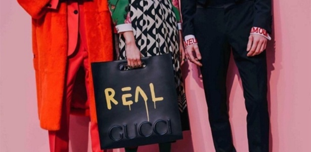 Grafite em bolsa da Gucci ironiza a pirataria - Rperodução/Instagram