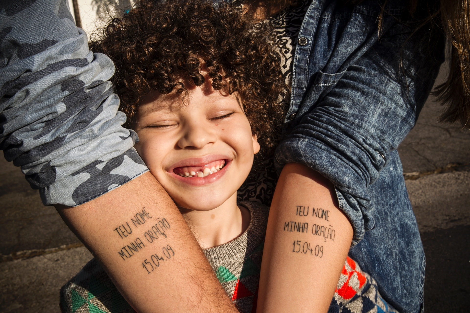 Issac do Vine, 7 anos, semialfabetizado e um livro no currículo - Lucas Lima/UOL