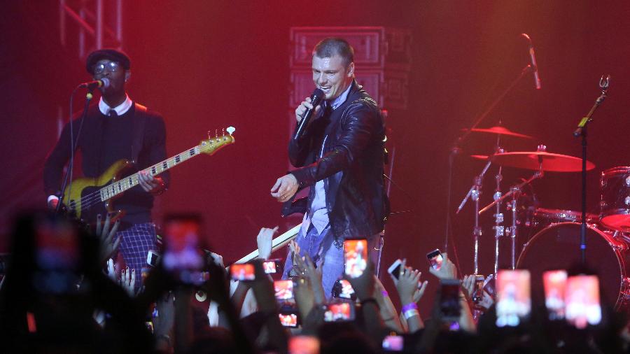 10.jul.2016 - Integrante dos Backstreet Boys, Nick Carter se apresenta no Via Marquês, em São Paulo. Show faz parte da sua turnê solo "All American" - Ricardo Matsukawa/UOL
