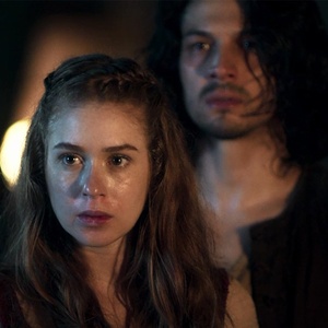 Amália se surpreende ao ver Virgílio  - Reprodução/Gshow - Reprodução/Gshow