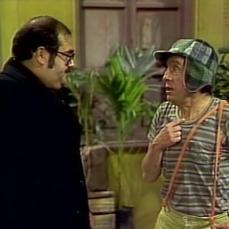 Sr. Barriga convida Chaves para ir a Acapulco em episódio icônico de "Chaves" - Reprodução/SBT - Reprodução/SBT