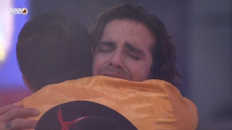 BBB 21: Fiuk e Gilberto celebram amizade  - Reprodução/Globoplay - Reprodução/Globoplay