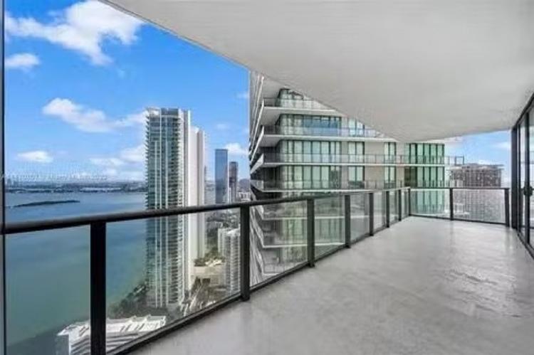 Novo apartamento de Ludmilla fica em Miami, nos EUA