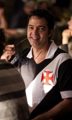 Bruno Mazzeo está de volta às novelas da Globo, em "A Regra do Jogo", substituta de "Babilônia", como Rui