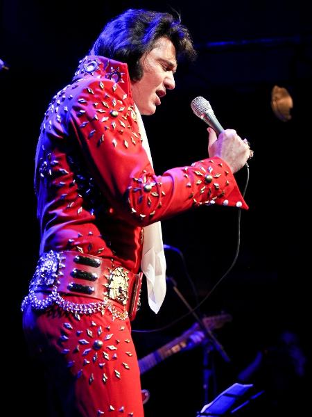 Edson Galhardi faz tributo a Elvis Presley - Divulgação - Divulgação