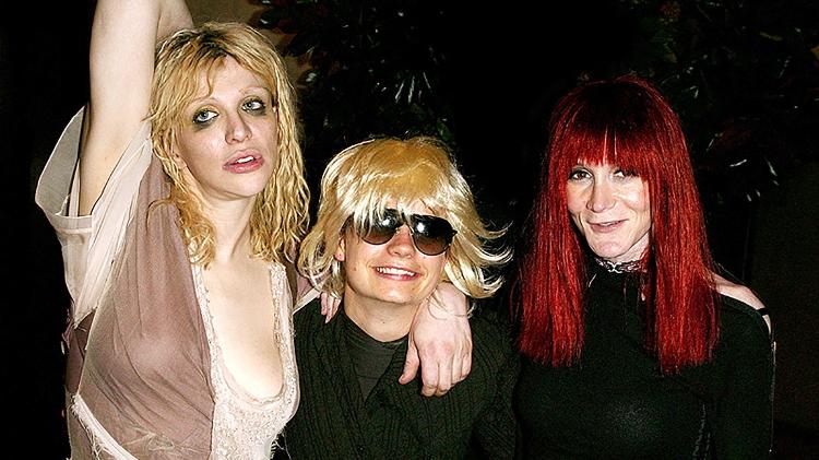 Foto real de Savannah Knopp, Laura Albert e a cantora Courtney Love - Divulgação - Divulgação