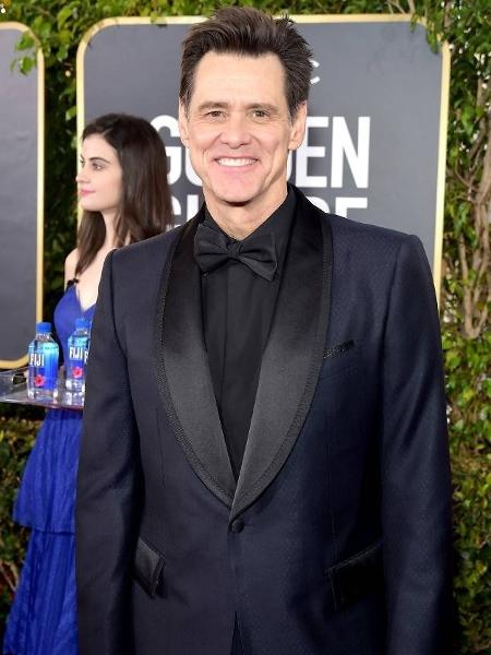 Jim Carrey com Kelleth ao fundo - Stefanie Keenan/Getty Images/Fiji Water - Stefanie Keenan/Getty Images/Fiji Water