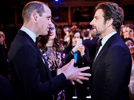 Príncipe William e Bradley Cooper na festa do BAFTA - Reprodução/People