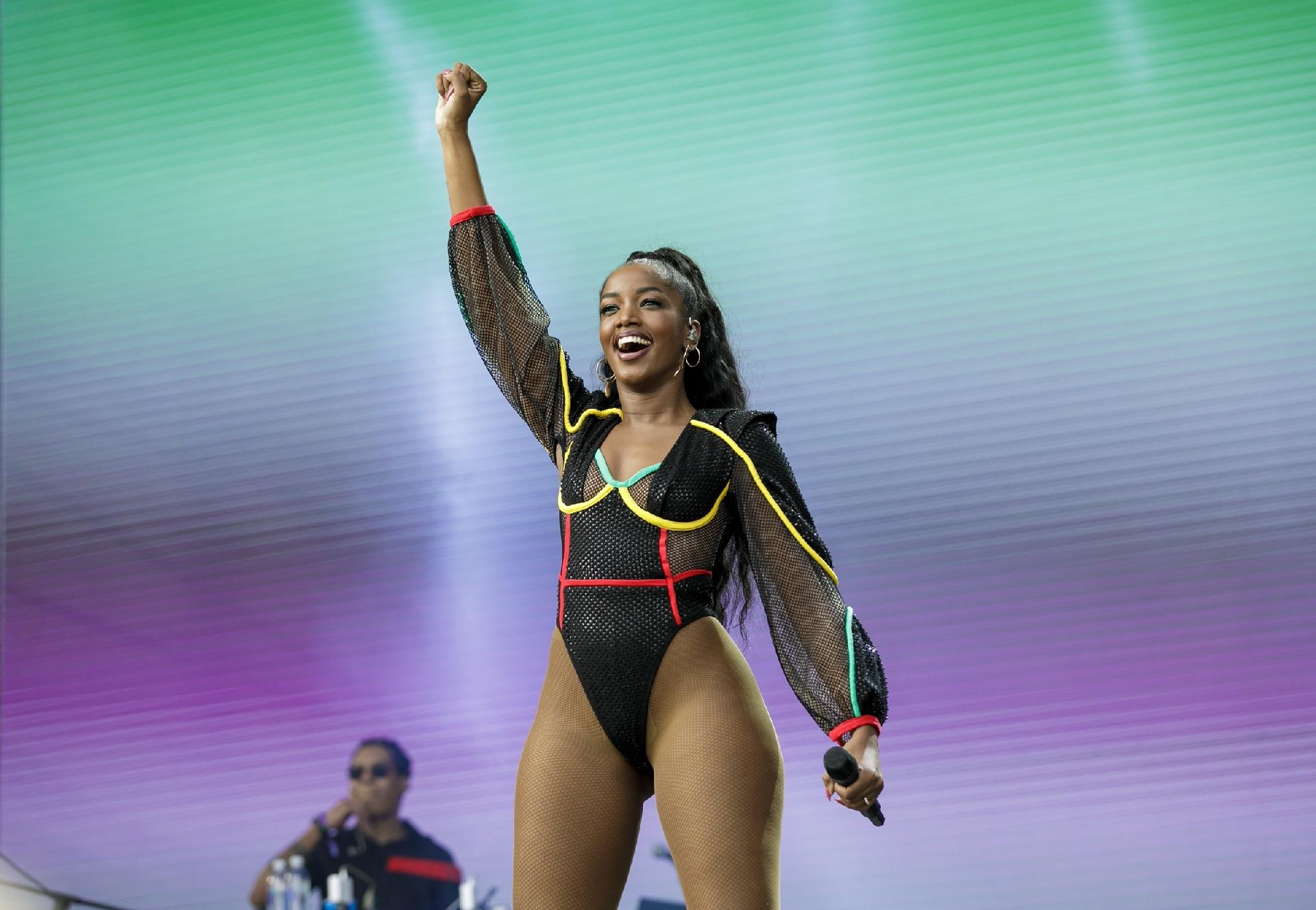 Iza se apresenta no terceiro dia de shows do Lollapalooza Brasil 2019 - Mariana Pekin/UOL