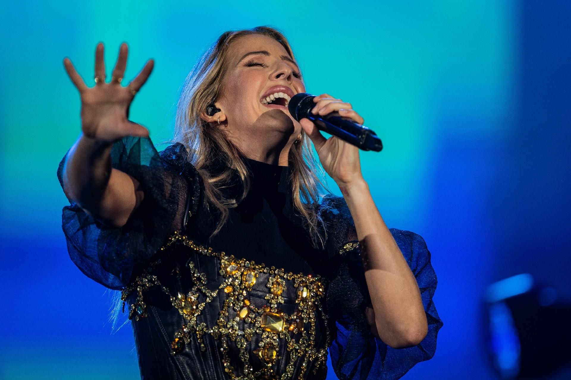 Cantora Ellie Goulding se apresenta durante o primeiro dia do festival Rock in Rio, neste sábado (27) - Eduardo Anizelli/Folhapress