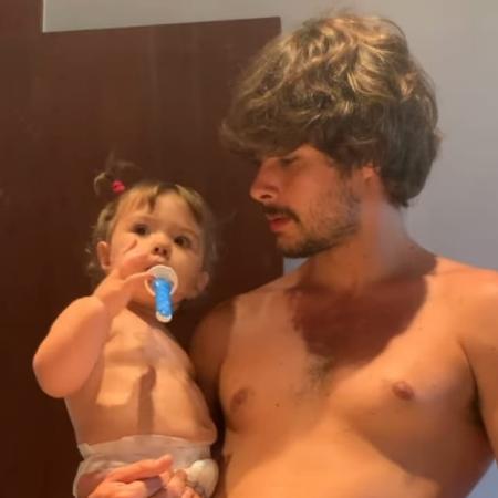 Rafa Vitti ensina filha a escovar os dentes - Reprodução/Instagram