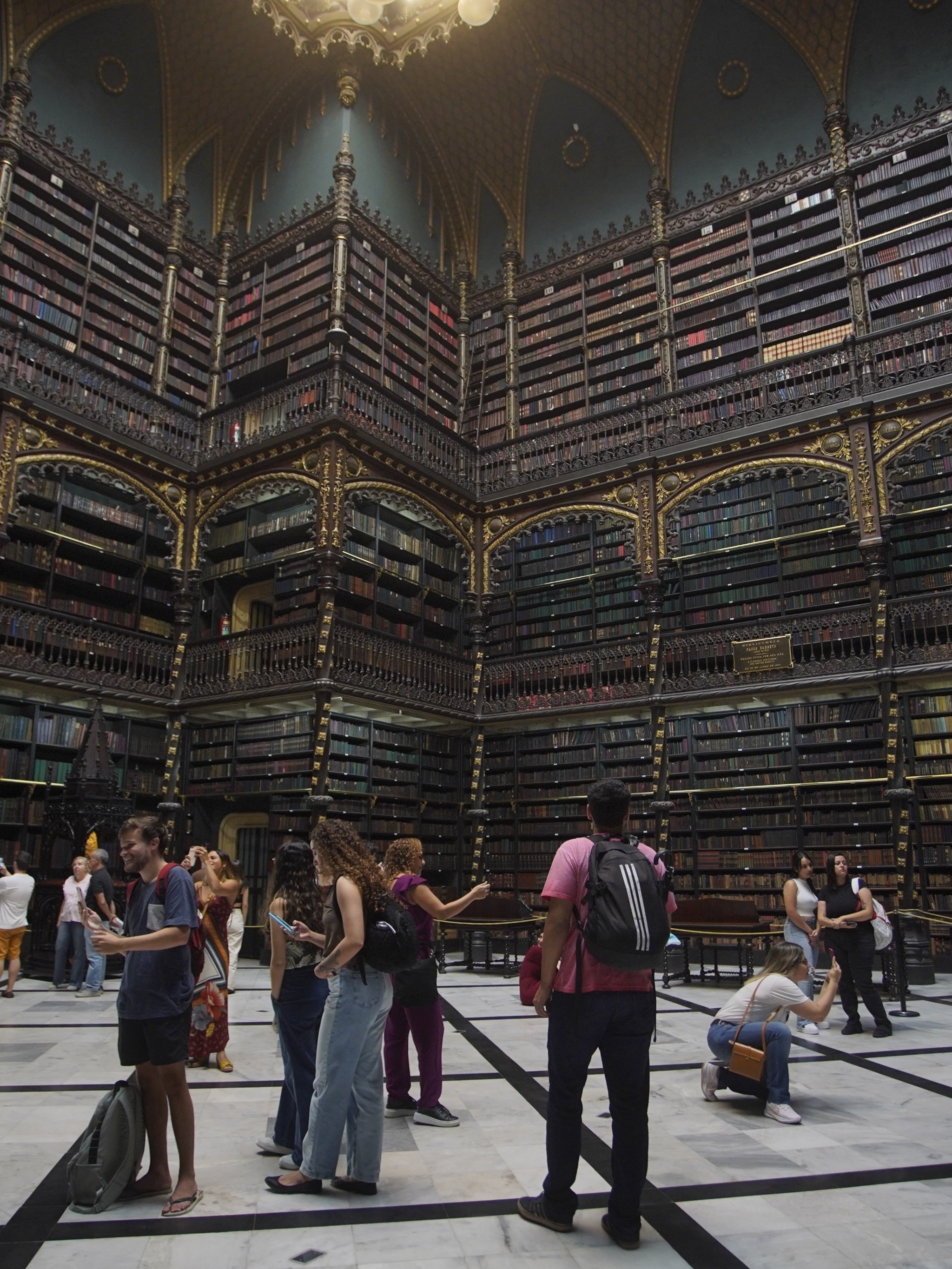 Biblioteca Infantil — BCo - Biblioteca Comunitária