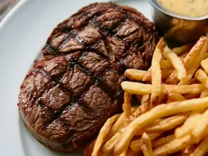 Bife com batata frita: os melhores de São Paulo