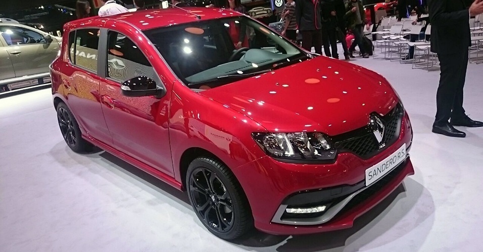 Renault Sandero RS no Salão de Buenos Aires 2015 - Murilo Góes/UOL