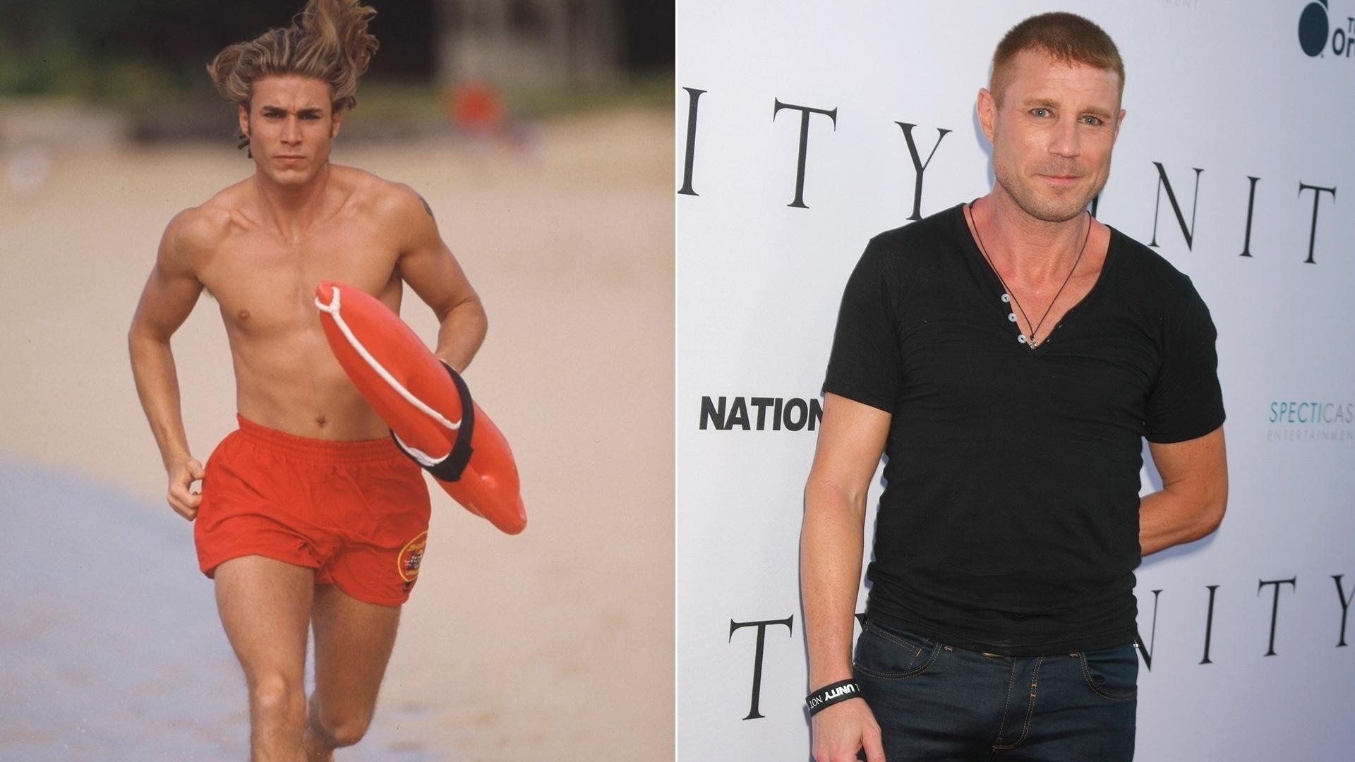 Antes e depois de Jaason Simmons em "S.O.S Malibu" - Reprodução/Kathy Hutchins / Shutterstock.com