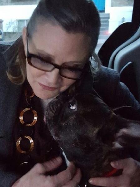 Carrie Fisher e seu cachorro Gary - Reprodução/Instagram