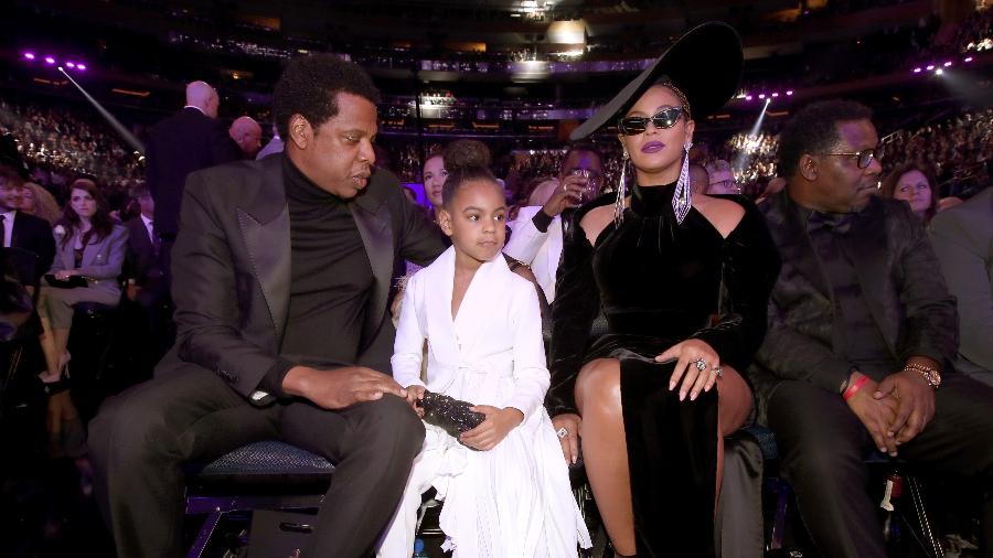 Jay-z, Blue Ivy e Beyoncé na plateia do Grammy 2018 - Getty Images