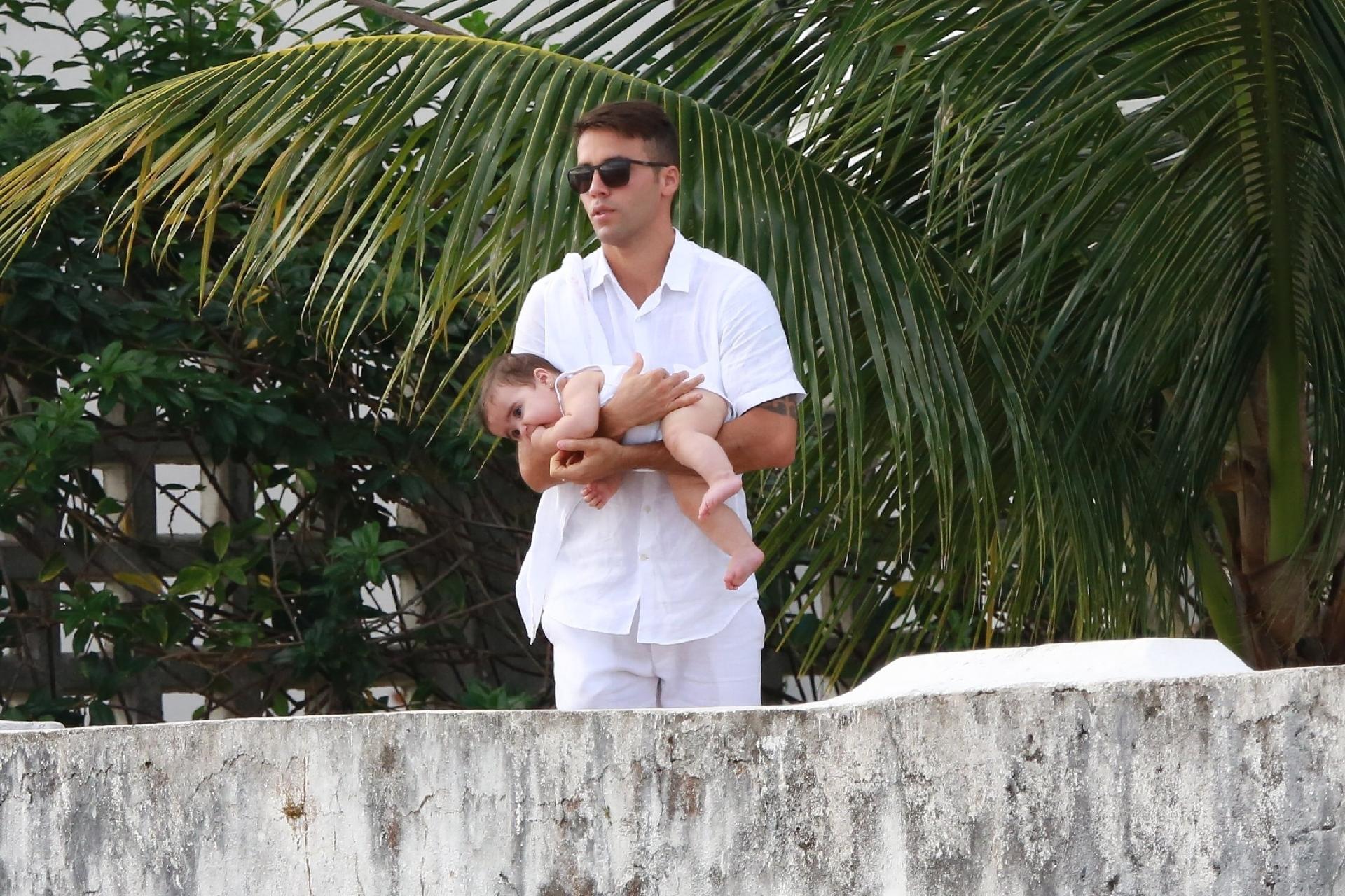 Helena e Marina nasceram no fim de semana do Carnaval, em fevereiro de 2018 - AgNews