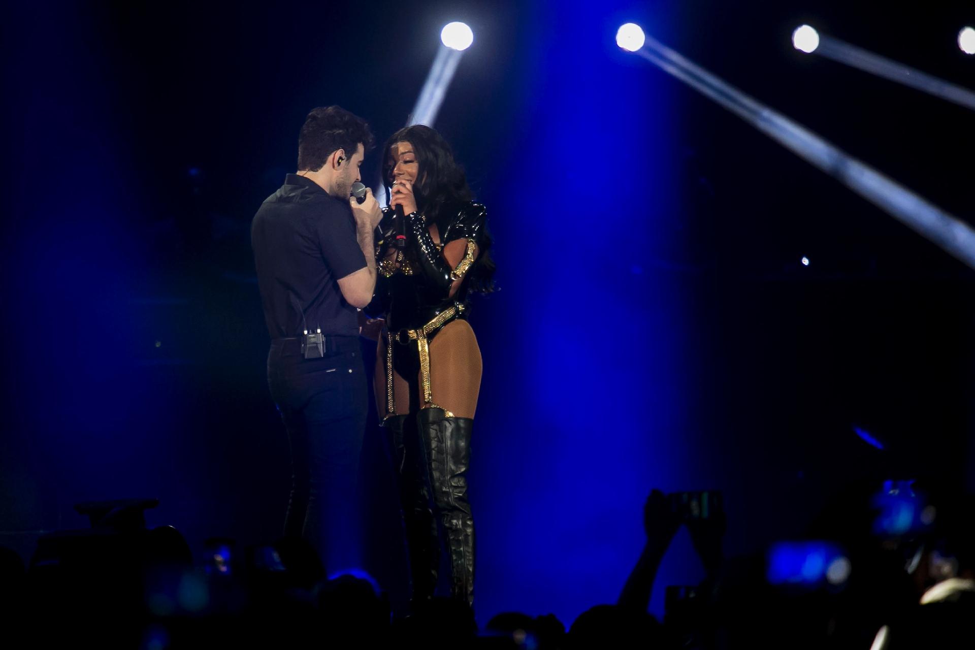 A funkeira Ludmilla fez até uma versão para "Halo", de Beyoncé, além de receber convidados - Bruna Prado/UOL