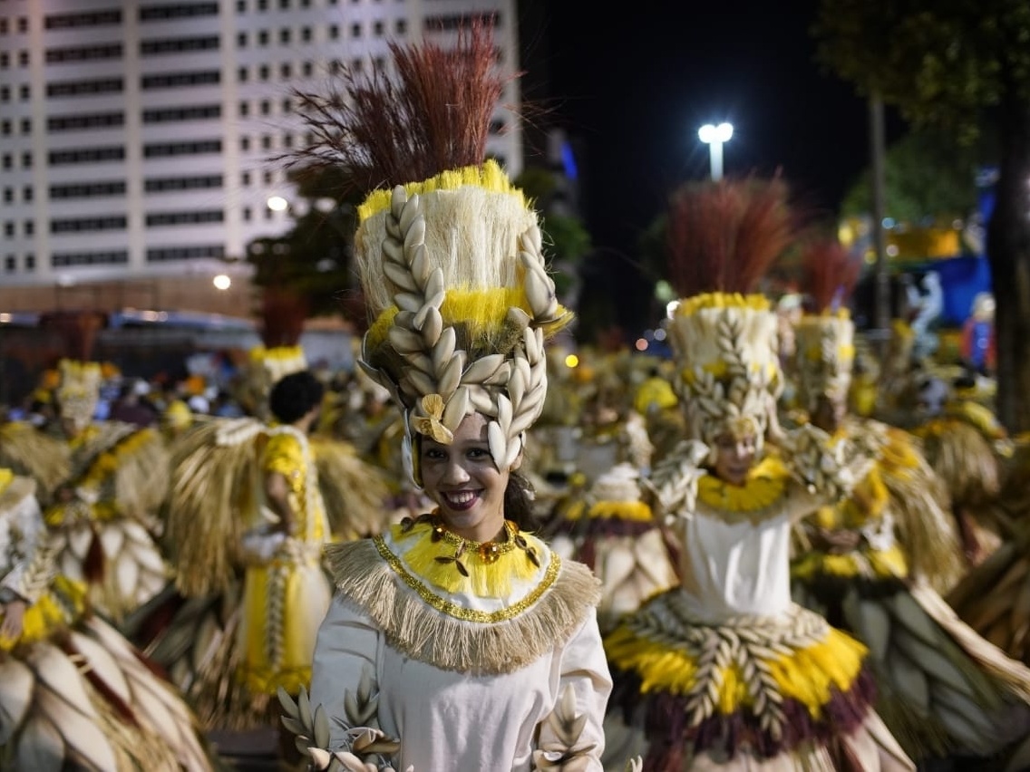 Unidos da Tijuca quer voltar ao topo do Carnaval versando sobre o pão - Rio  de Janeiro - Carnaval 2019 - CarnaUOL