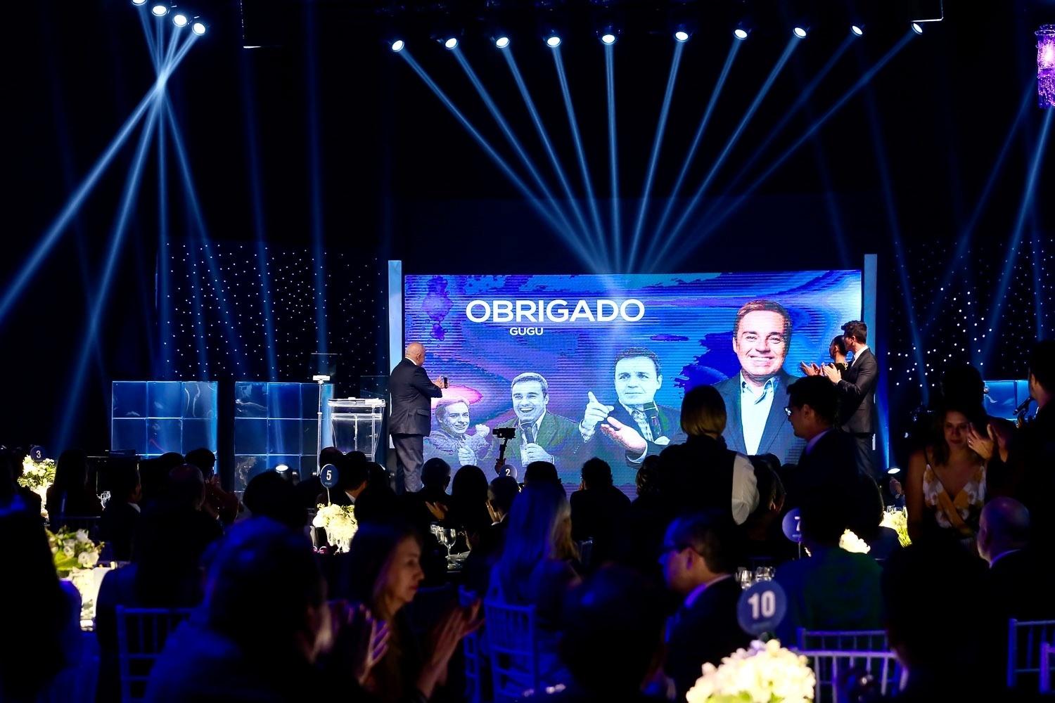 Gugu Liberato foi homenageado durante 8º Jantar Ressoar Solidário nos estúdios da Record TV - Manuela Scarpa/Brazil News