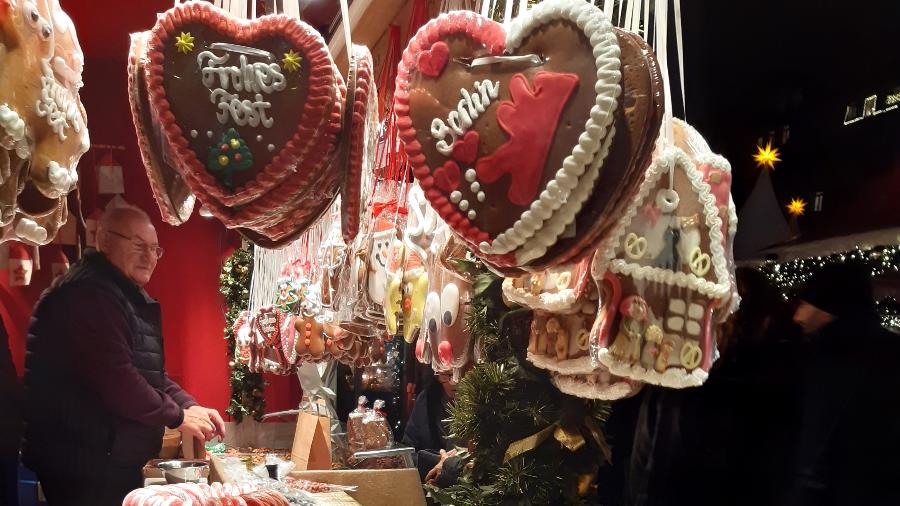 Mercados de Natal de Berlim, assim como os de Viena, Munique e Frankfurt são disputados no fim de ano europeu - Juliana Simon/UOL