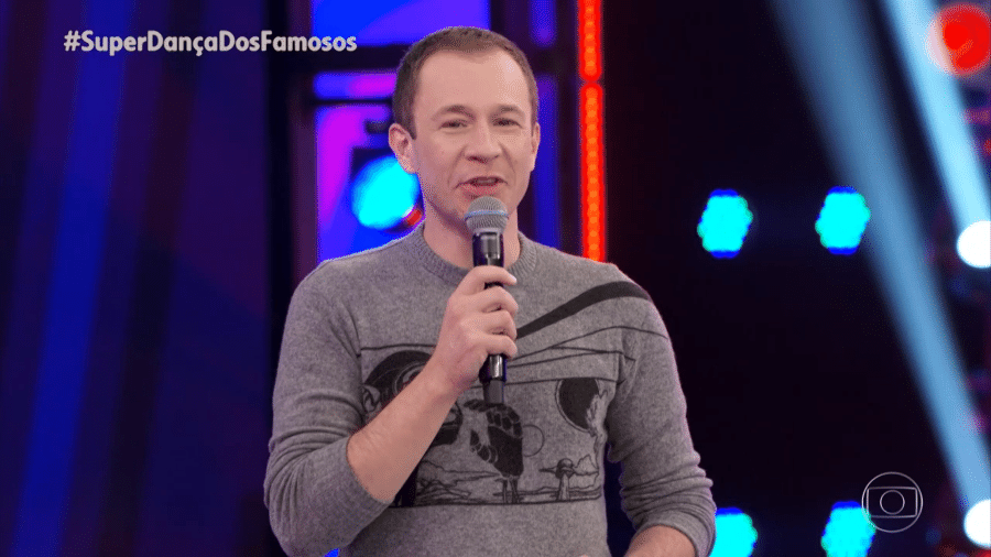 Tiago Leifert no comando do Super Dança dos Famosos - Reprodução/Globoplay