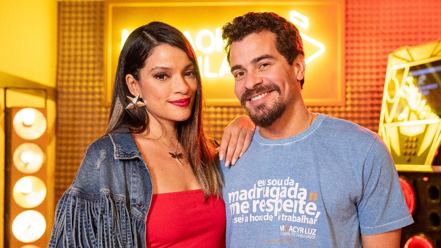 Lucimar (Ingrid Gaigher) e Vasco (Thiago Martins) vão provar o morango do amor em 'Vale Tudo' Lucimar (Ingrid Gaigher) e Vasco (Thiago Martins) vão provar o morango do amor em 'Vale Tudo'