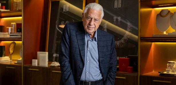Ricky Hiraoka: Antônio Fagundes subverte lógica que imperou em novelas recentes da Globo