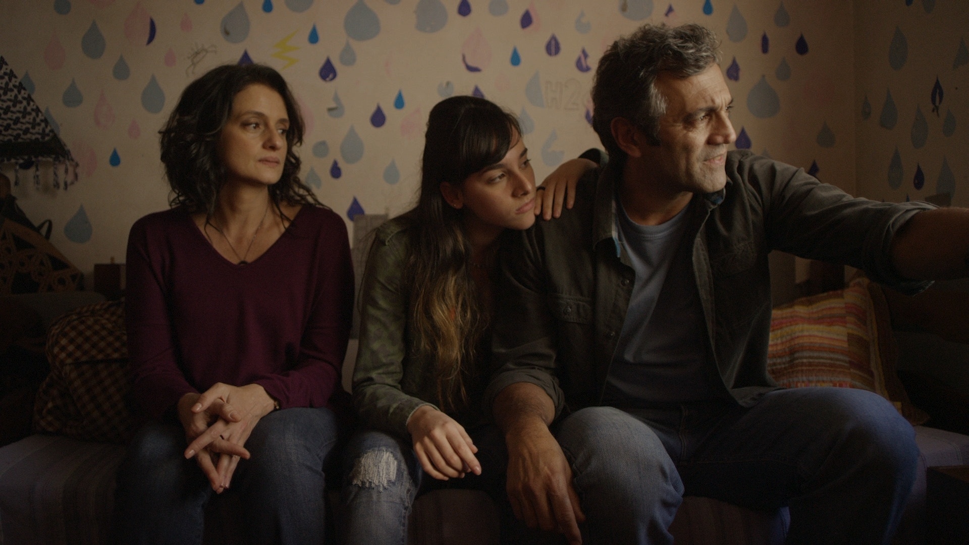 Fotos De Onde Eu Te Vejo (2016) 04/04/2016 UOL Entretenimento Fotos De Onde Eu Te Vejo (2016) 04/04/2016 UOL Entretenimento