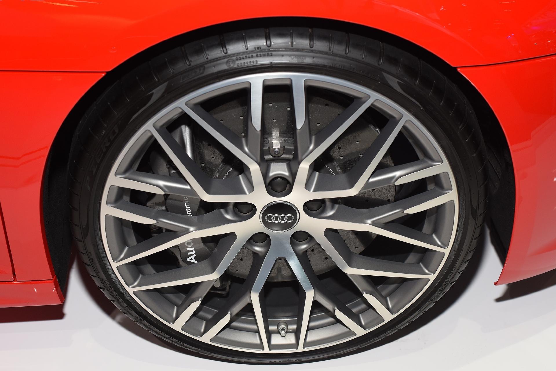 Audi R8 V10 Plus - Murilo Góes/UOL