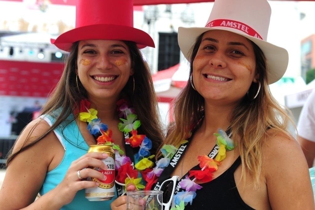 Folionas aproveitam a Casa do Baixo Augusta - Junior Lago/UOL