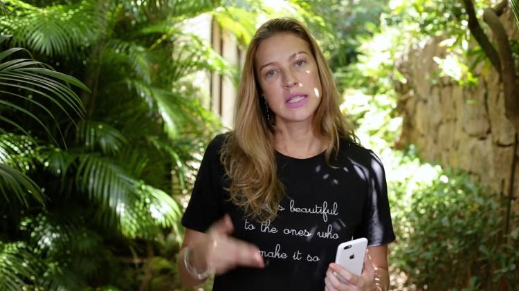 Luana Piovani abre o jogo e fala sobre intimidade no seu canal na internet - Reprodução/youtube - Reprodução/youtube