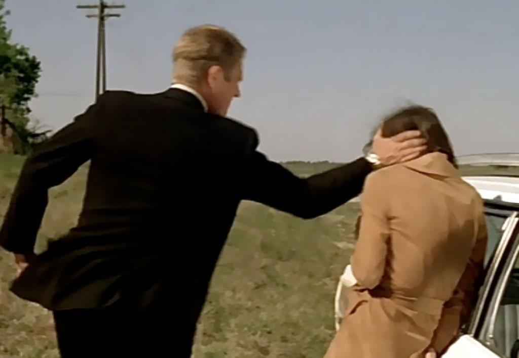 Steve McQueen e Ali MacGraw em "Os implacáveis" (1972) - Reprodução