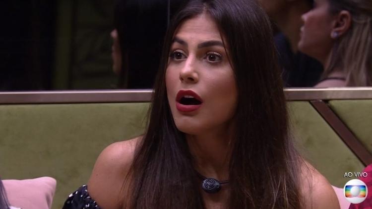 Mari se surpreende ao saber que ficou em terceiro lugar no paredão - Reprodução/TV Globo