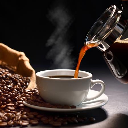 Use adoçante, canela, cravo e até o mel para adoçar seu café - Getty Images