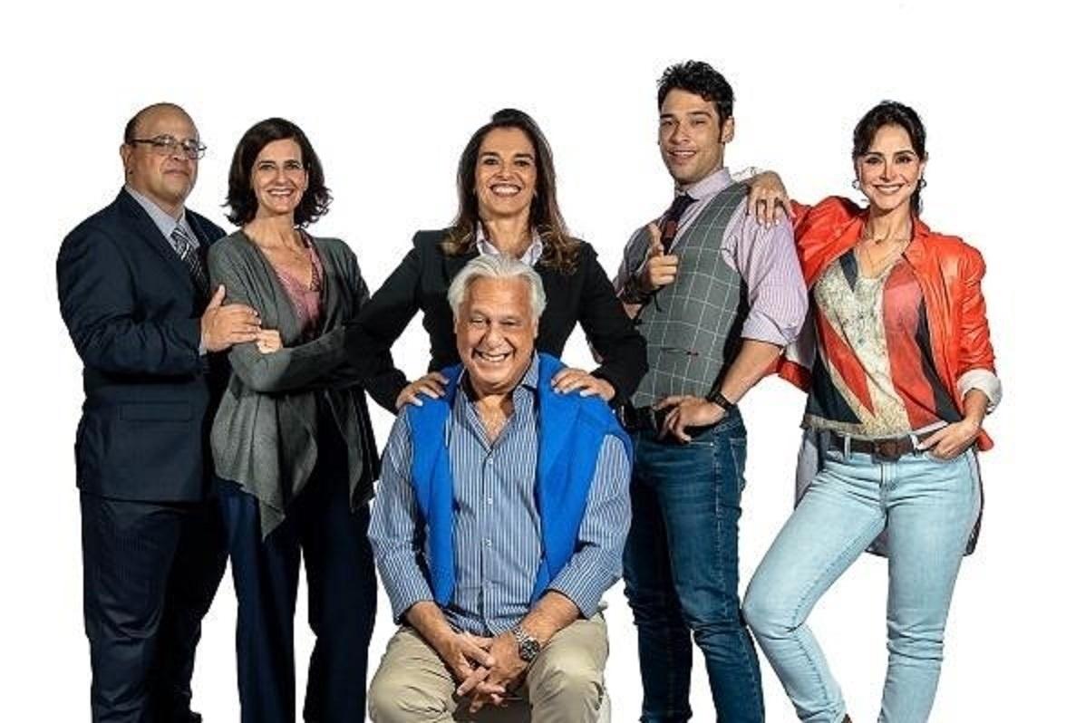 Antonio Fagundes comentou o convívio pacífico com a atual namorada, Alexandra Martins, e a ex-mulher, Mara Carvalho, durante participação no programa "Encontro com Fátima Bernardes", da Globo - Reprodução/Divulgação