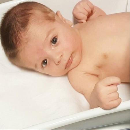 Rocco nasceu no dia 2 de fevereiro e o primeiro filho de Rafa Brites e Felipe Andreoli  - Reprodução/Instagram/@rafabrites