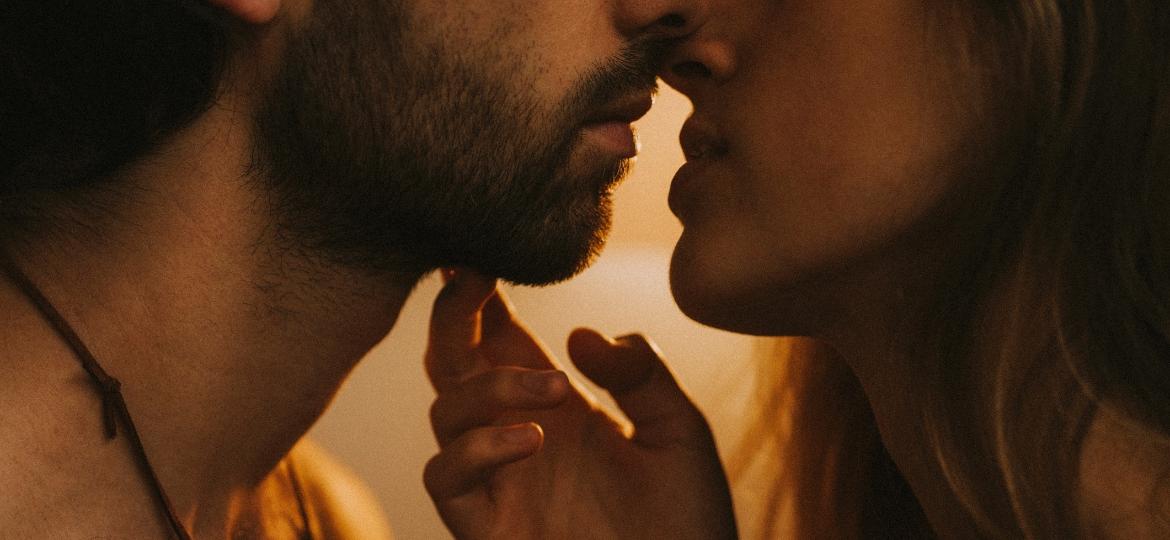 Sexo pode ficar melhor ainda se você explorar todo o corpo do parceiro - iStock