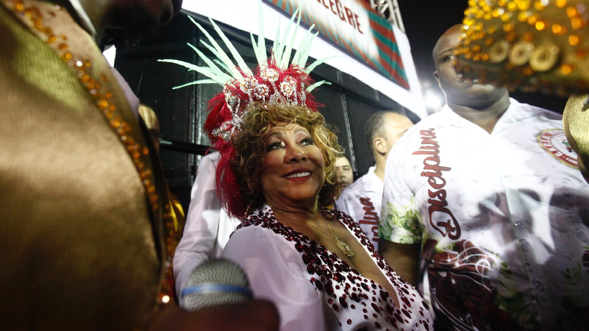 Mocidade Alegre faz tributo à cantora Alcione com o enredo "A voz marrom que não deixa o samba morrer" - Ricardo Matsukawa/UOL