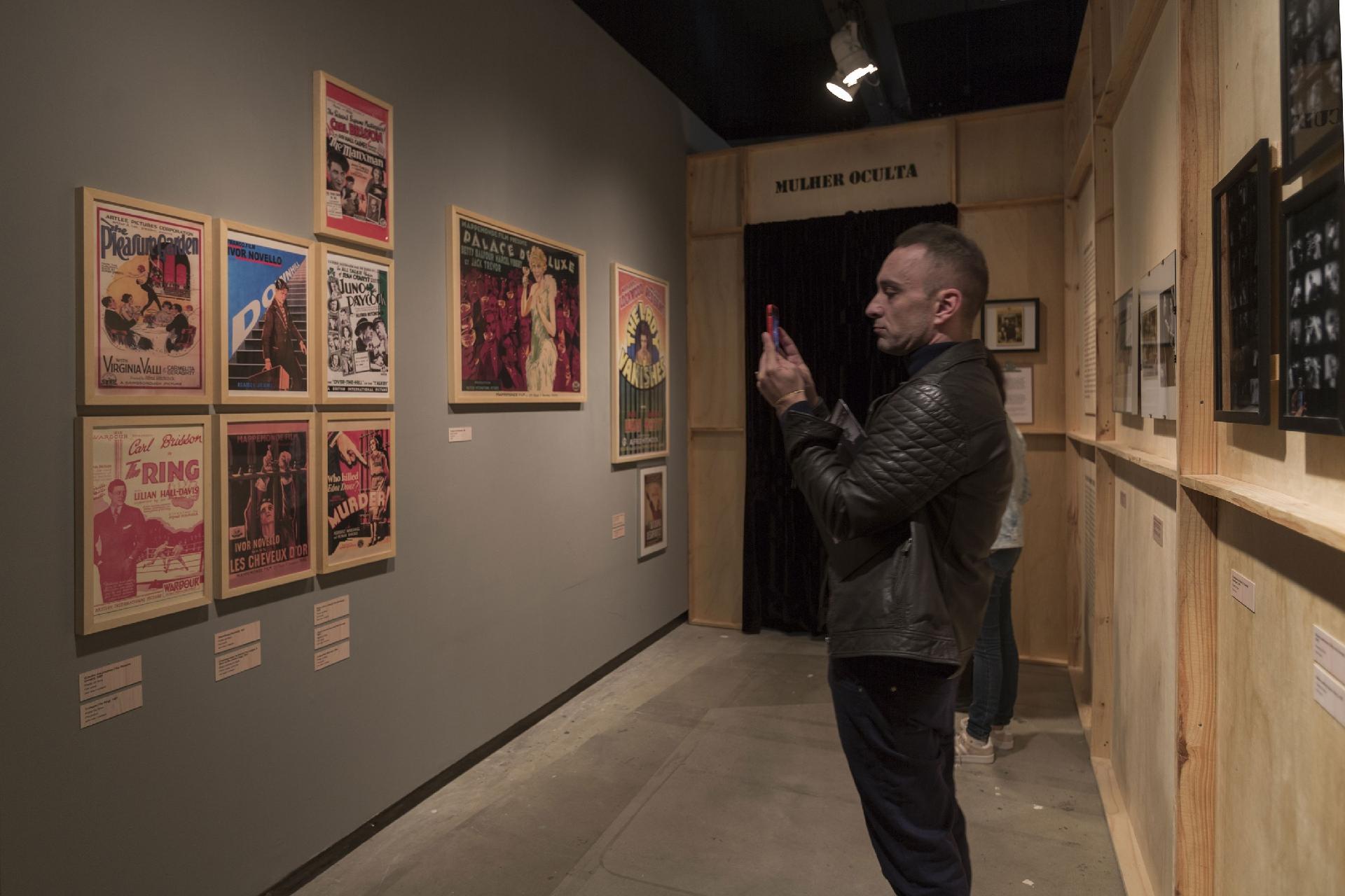 Exposição "Hitchcock: Bastidores do Suspense", no MIS, em São Paulo, mostra detalhes dos filmes feitos por Alfred Hitchcock - Gabo Morales/UOL