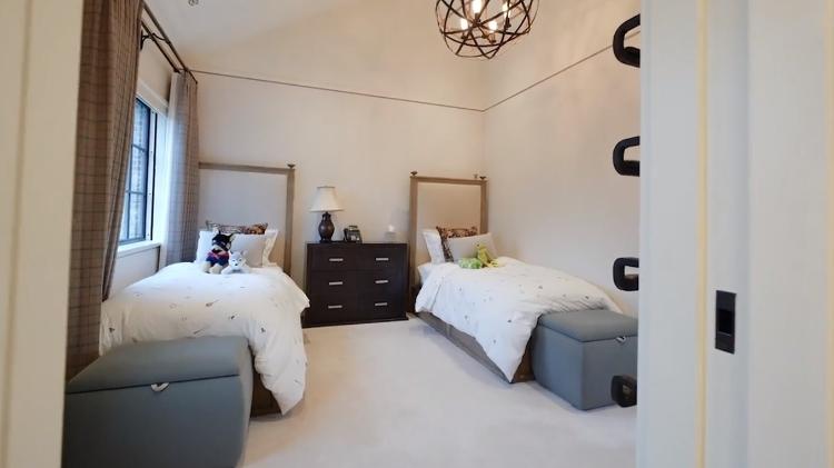 Quarto de Benjamin e John Edward Thomas na casa de Gisele Bündchen e Tom Brady - Divulgação / Gibson Sotheby?s International Realty - Divulgação / Gibson Sotheby?s International Realty