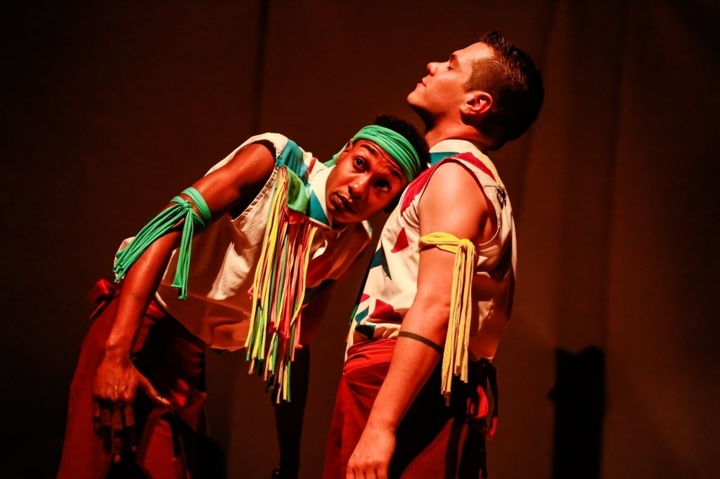 .ago.2016 - Imigrantes haitianos apresentam a peça "Haiti Somos Nós", na Galeria Olido, centro de São Paulo - Edson Lopes Jr. /UOL