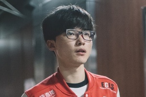 LoL: Faker recebeu proposta de US$ 20 milhões por ano para jogar na China -  Mais Esports