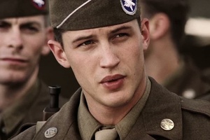 Tom Hardy em "Band of Brothers" - Reprodução