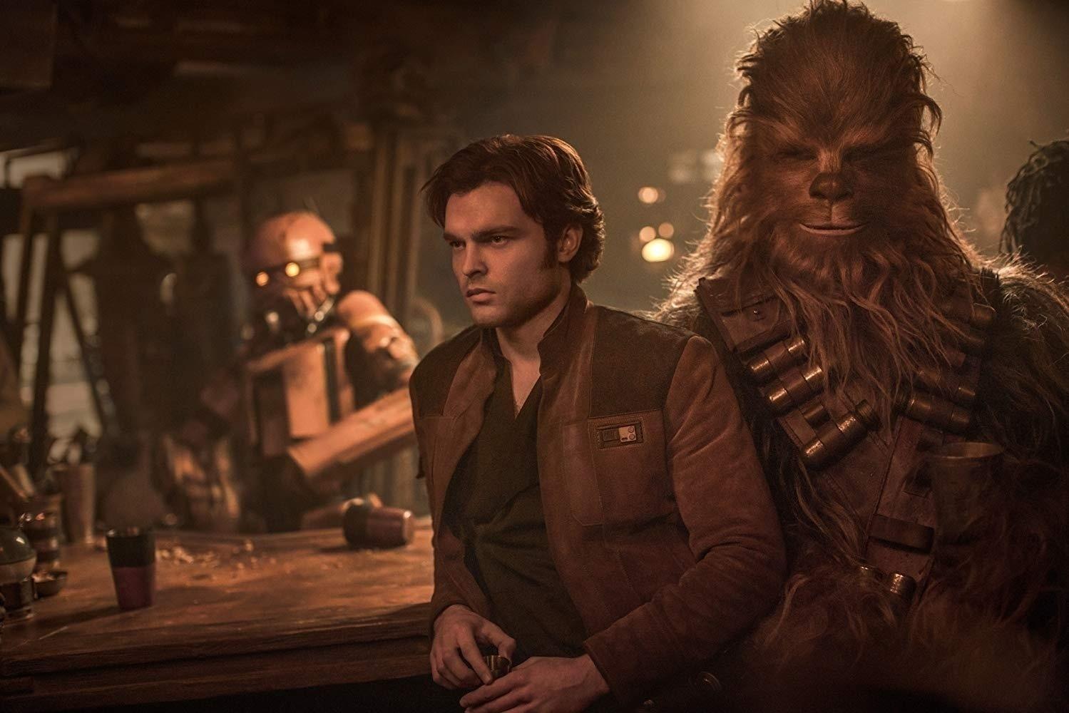 Alden Ehrenreich e Joonas Suotamo em "Han Solo: Uma História Star Wars" (2018) - Divulgação