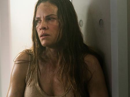 Hilary Swank em "I Am Mother" - Divulgação/Ian Routledge
