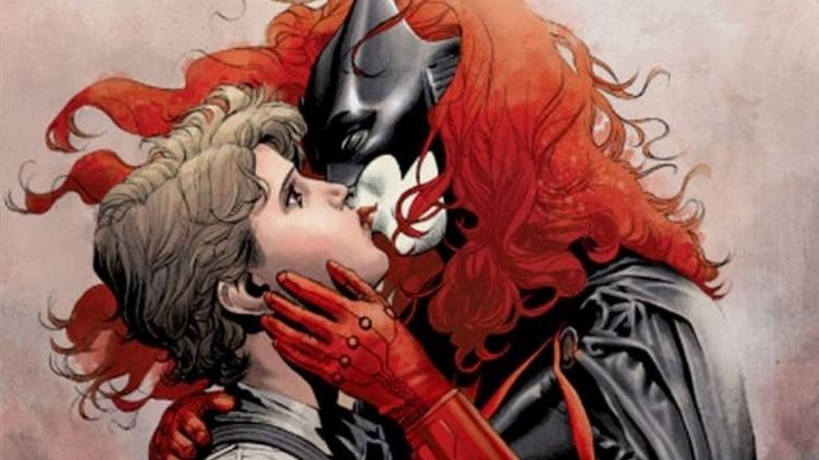 Beijo da Batwoman - Reprodução - Reprodução