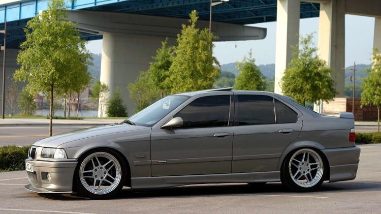 BMW 325i 1992 - Divulgação - Divulgação