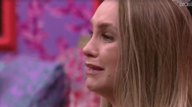 BBB 21: Carla chora ao falar de Lumena - Reprodução/Globoplay - Reprodução/Globoplay